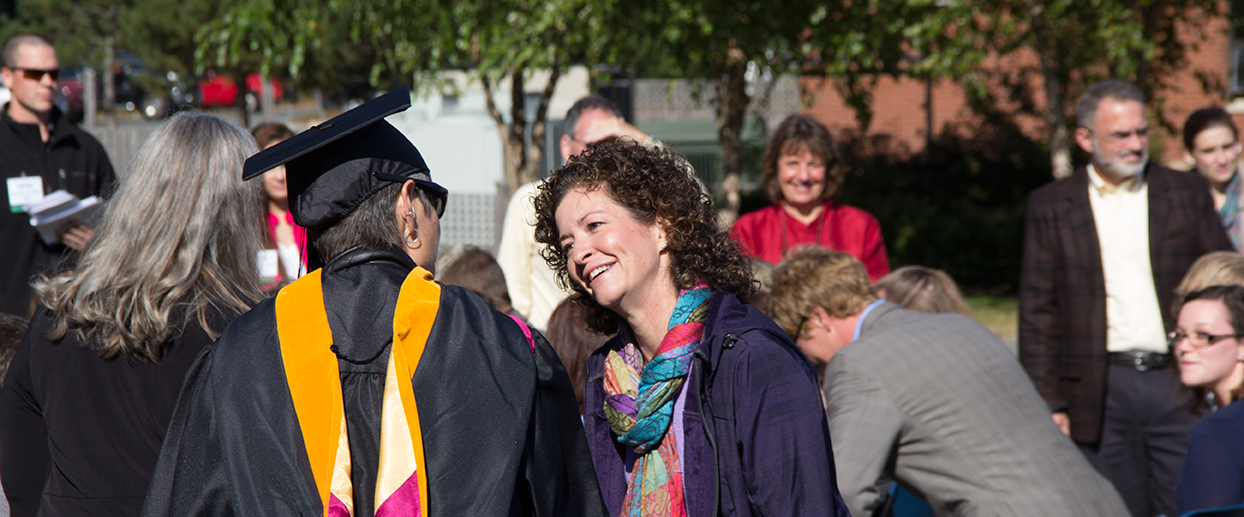 Rising Scholar Thanks Professor Who Nominated Them