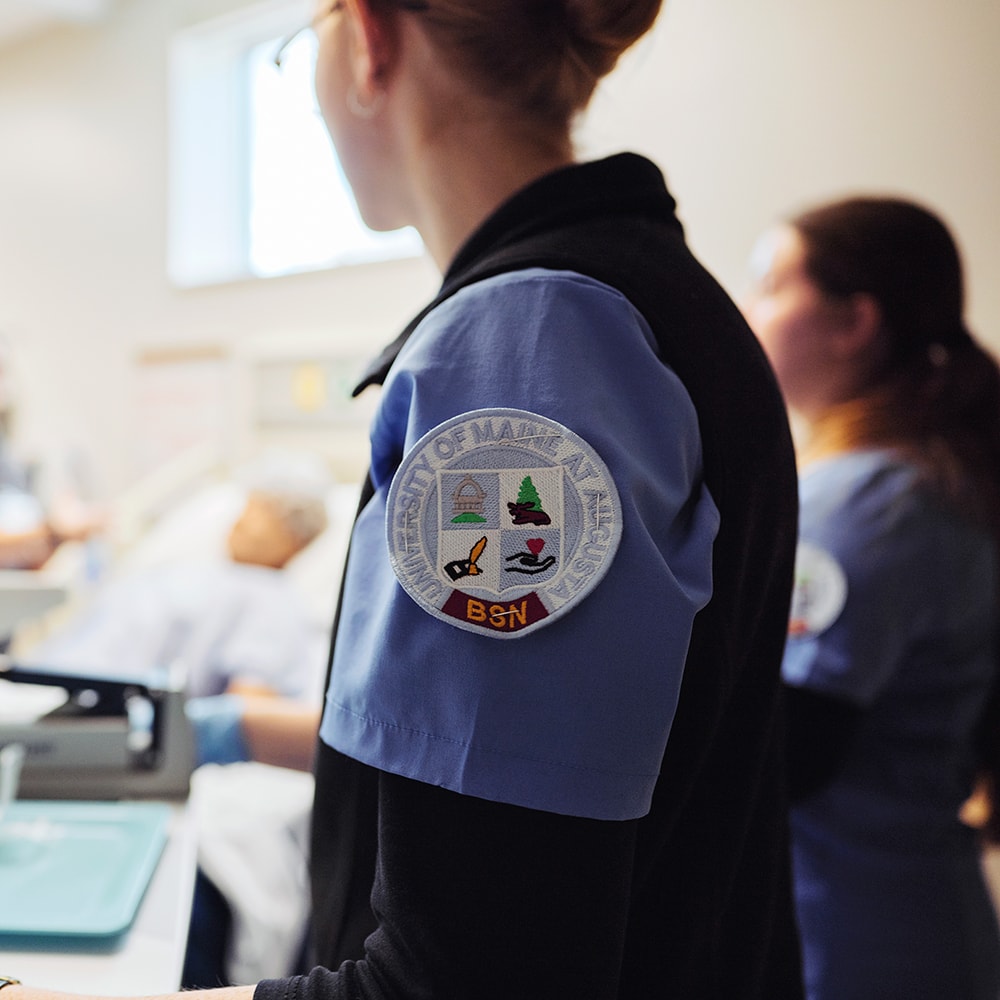 uma nursing student wearing uma nursing sleeve patch