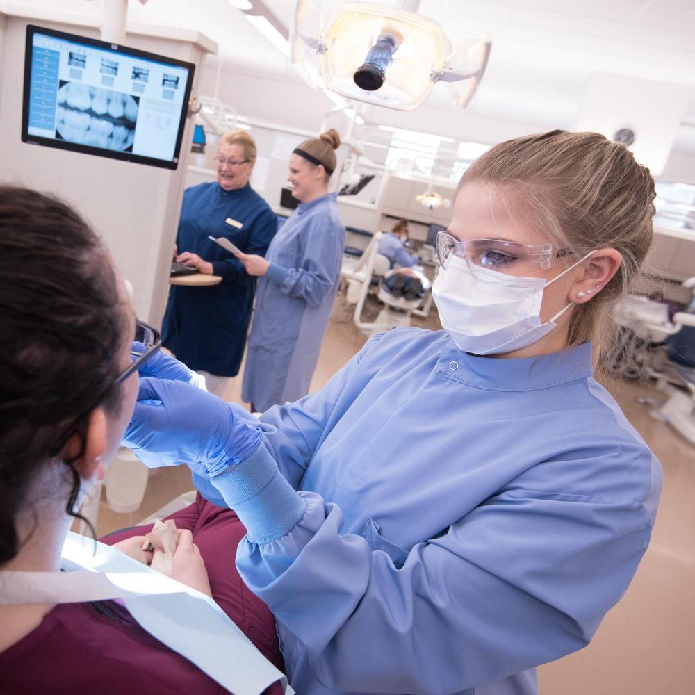 UMA dental clinic in Bangor