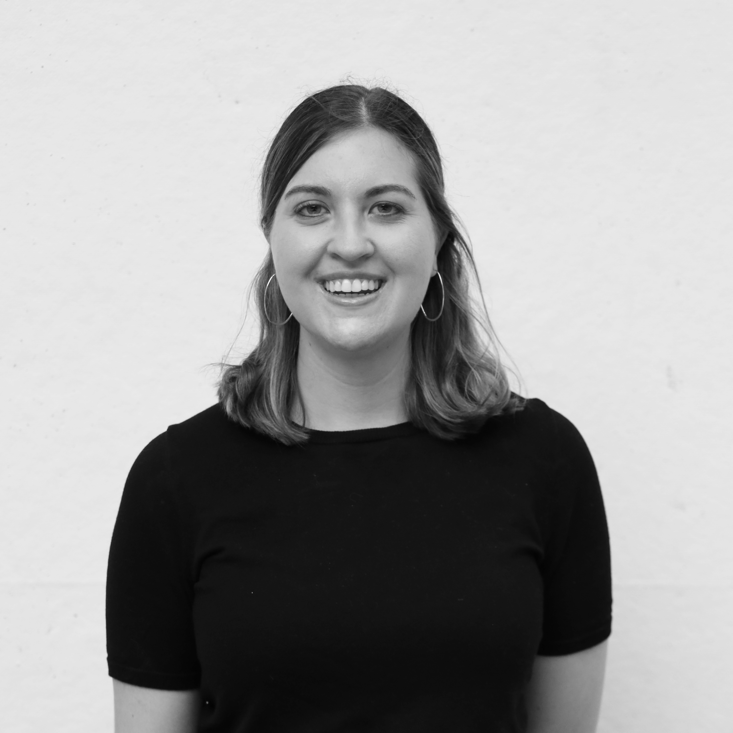 20230712 madison cook headshot