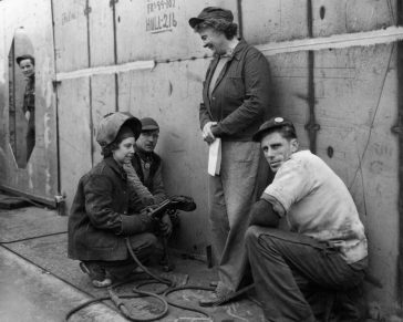 BIW shipbuilding team, 1942, Photo courtesy of Maine Maritime Museum, BIW Collection