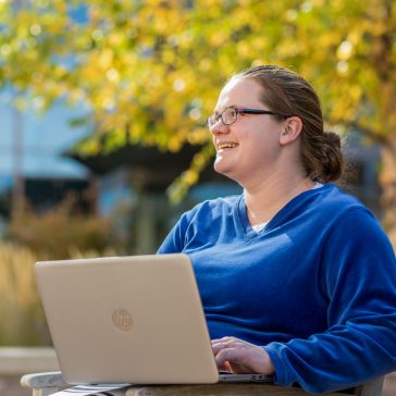 UMA student participating in online coursework