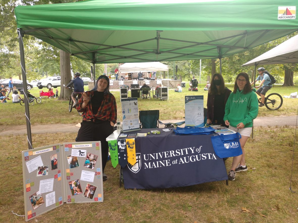 UMA booth at et Rock in the Park
