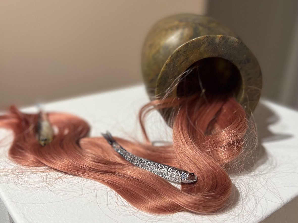Anne Mourier The Flow Alabaster, human hair and Murano glass 2023