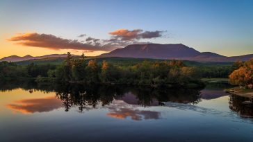 beautiful view of mount katahdin in maine's baxter state park