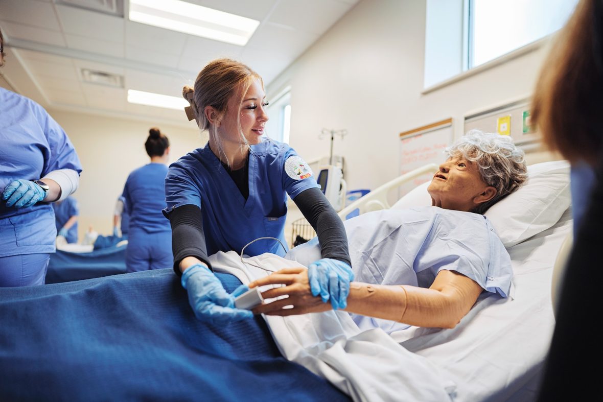 uma student with nursing sim