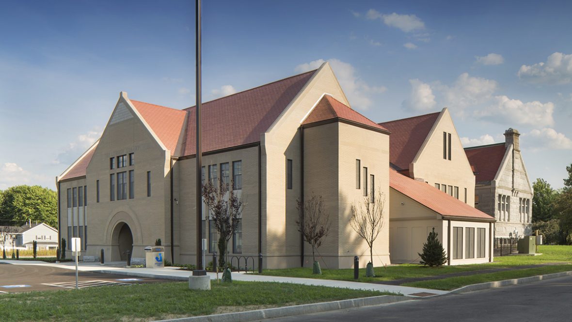 Exterior photo of Lithgow Public Library