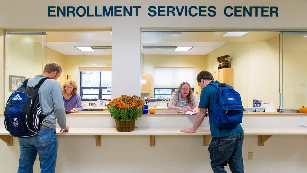 Enrollment Services Center - University of Maine at Augusta